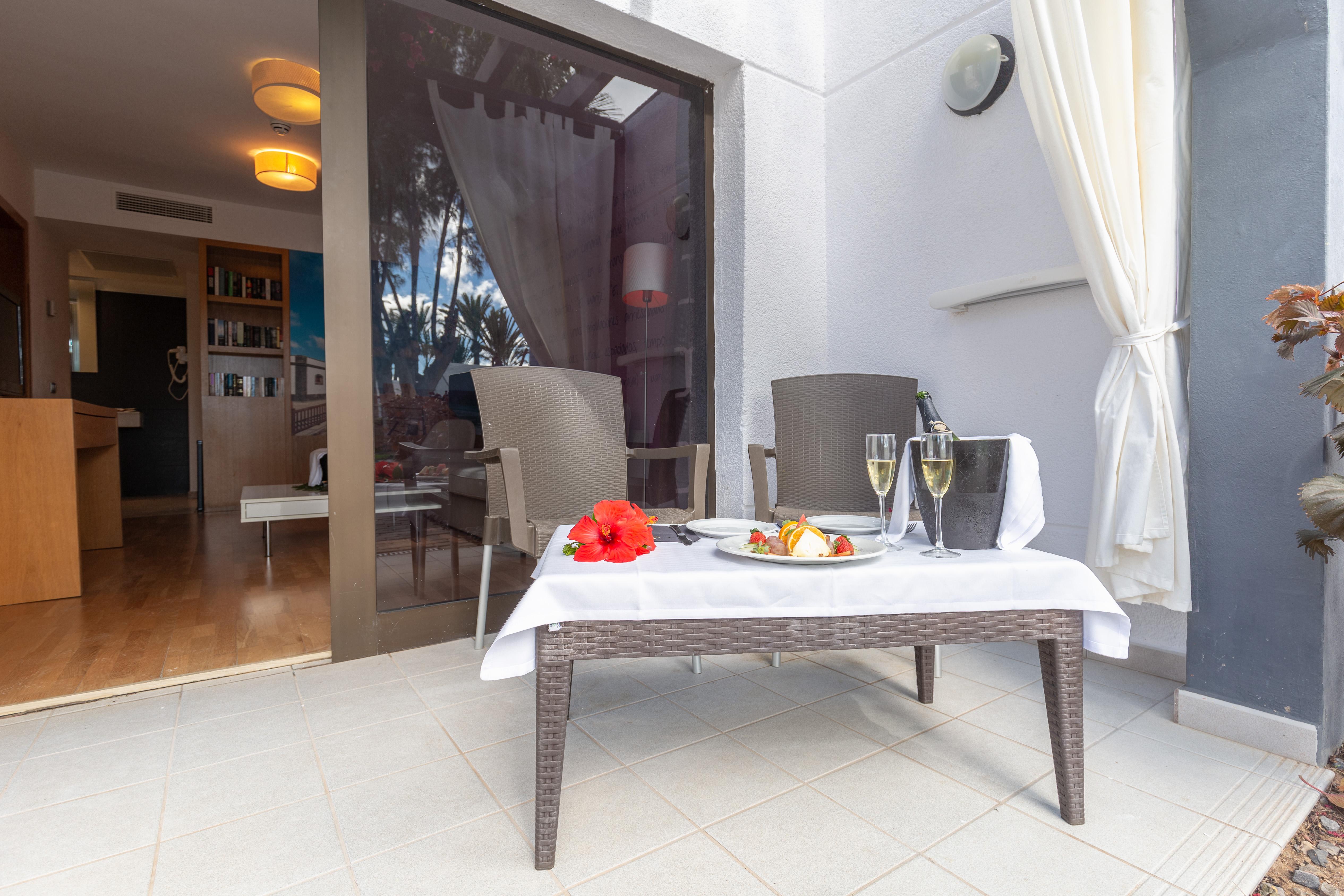 R2 Romantic Fantasia Dreams & Suites Hotel (Adults Only) Tarajalejo Dış mekan fotoğraf